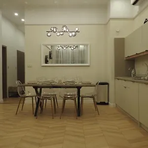 Marton's Dessewffy Apartmanhotel Budapest