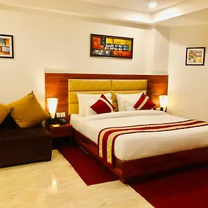 https://red-crown-hotel.top-gurgaonhotels.com